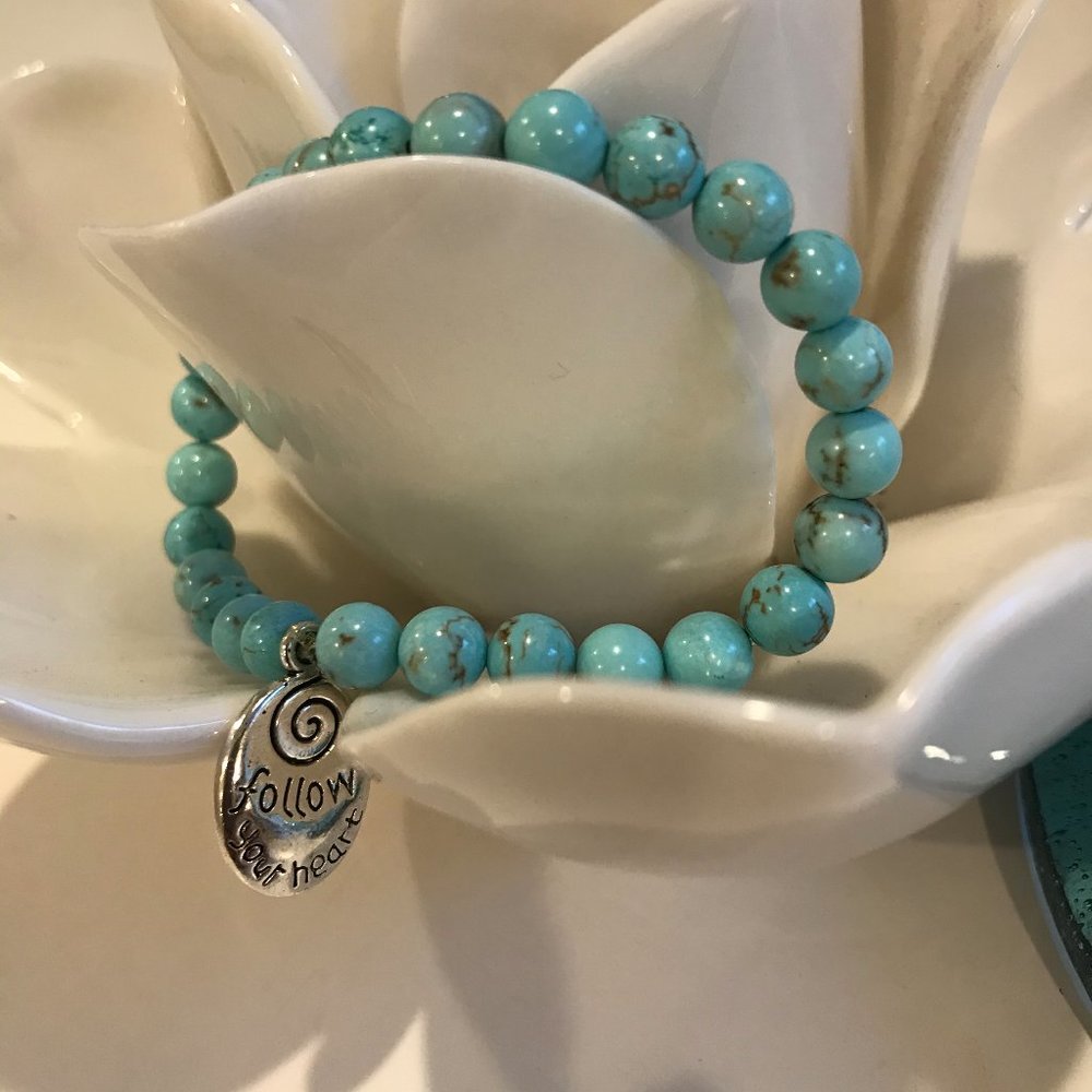 *HANDMADE* Original Turqoise Bead Elastic Bracelet